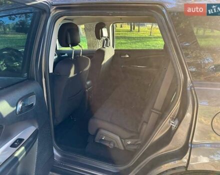 Сірий Додж Джорні, об'ємом двигуна 2.36 л та пробігом 164 тис. км за 8999 $, фото 15 на Automoto.ua