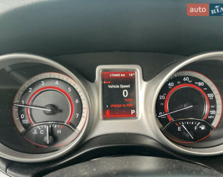 Серый Додж Джорни, объемом двигателя 2.4 л и пробегом 174 тыс. км за 10800 $, фото 11 на Automoto.ua