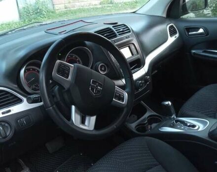 Сірий Додж Джорні, об'ємом двигуна 2.36 л та пробігом 104 тис. км за 10800 $, фото 7 на Automoto.ua