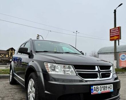 Серый Додж Джорни, объемом двигателя 2.36 л и пробегом 106 тыс. км за 15500 $, фото 2 на Automoto.ua