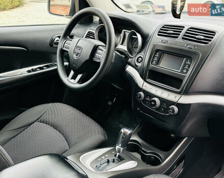 Серый Додж Джорни, объемом двигателя 2.36 л и пробегом 165 тыс. км за 10999 $, фото 23 на Automoto.ua