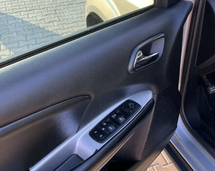 Серый Додж Джорни, объемом двигателя 2.36 л и пробегом 192 тыс. км за 12400 $, фото 9 на Automoto.ua