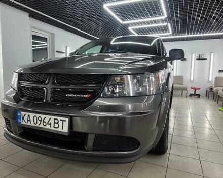 Серый Додж Джорни, объемом двигателя 2.36 л и пробегом 190 тыс. км за 14500 $, фото 2 на Automoto.ua