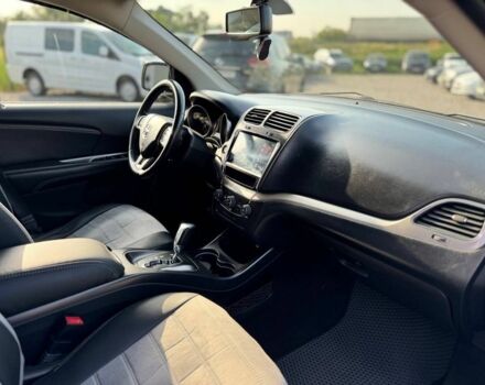 Серый Додж Джорни, объемом двигателя 3.6 л и пробегом 141 тыс. км за 14600 $, фото 5 на Automoto.ua