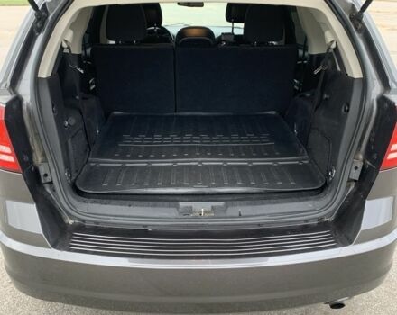 Серый Додж Джорни, объемом двигателя 2.4 л и пробегом 105 тыс. км за 13500 $, фото 11 на Automoto.ua