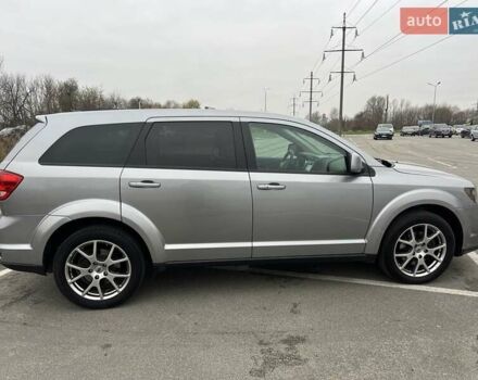 Серый Додж Джорни, объемом двигателя 3.6 л и пробегом 178 тыс. км за 12500 $, фото 8 на Automoto.ua