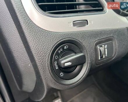 Сірий Додж Джорні, об'ємом двигуна 2.4 л та пробігом 58 тис. км за 13390 $, фото 19 на Automoto.ua