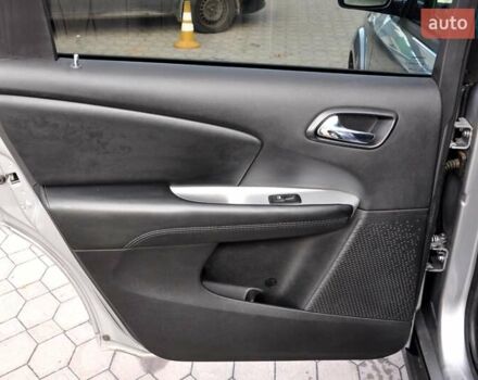 Додж Джорни 2018 в Львове на Automoto.ua Серый Додж Джорни, объемом двигателя 2.36 л и пробегом 176 тыс. км за 8999 $, фото 20 на Automoto.ua