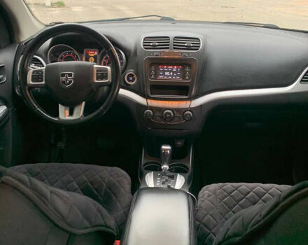 Серый Додж Джорни, объемом двигателя 2.36 л и пробегом 105 тыс. км за 13500 $, фото 7 на Automoto.ua