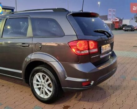 Серый Додж Джорни, объемом двигателя 2.4 л и пробегом 176 тыс. км за 11800 $, фото 1 на Automoto.ua