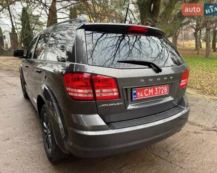 Серый Додж Джорни, объемом двигателя 2.4 л и пробегом 175 тыс. км за 10700 $, фото 10 на Automoto.ua