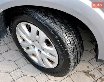 Додж Джорни 2018 в Львове на Automoto.ua Серый Додж Джорни, объемом двигателя 2.36 л и пробегом 176 тыс. км за 8999 $, фото 40 на Automoto.ua