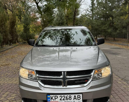Серый Додж Джорни, объемом двигателя 2.4 л и пробегом 177 тыс. км за 12999 $, фото 9 на Automoto.ua