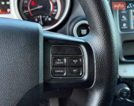 Серый Додж Джорни, объемом двигателя 2.36 л и пробегом 108 тыс. км за 12799 $, фото 17 на Automoto.ua