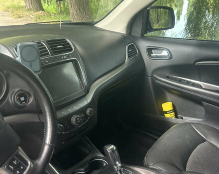 Серый Додж Джорни, объемом двигателя 3.6 л и пробегом 110 тыс. км за 12200 $, фото 8 на Automoto.ua