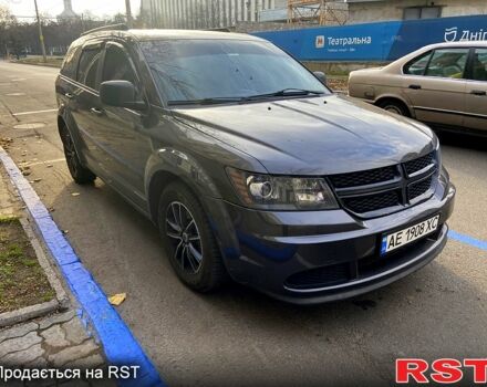 Серый Додж Джорни, объемом двигателя 2.4 л и пробегом 163 тыс. км за 11000 $, фото 1 на Automoto.ua