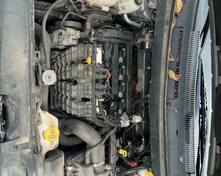 Серый Додж Джорни, объемом двигателя 2.4 л и пробегом 112 тыс. км за 13000 $, фото 16 на Automoto.ua