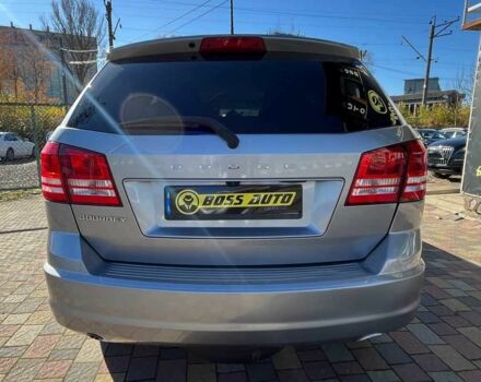 Серый Додж Джорни, объемом двигателя 2.4 л и пробегом 123 тыс. км за 13150 $, фото 5 на Automoto.ua