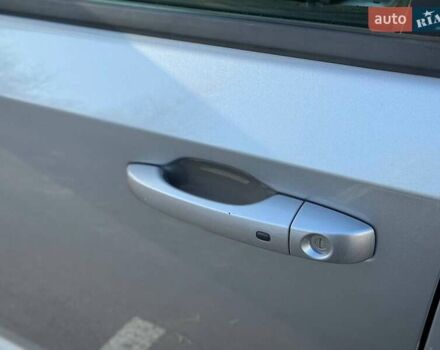 Серый Додж Джорни, объемом двигателя 2.36 л и пробегом 108 тыс. км за 12799 $, фото 10 на Automoto.ua