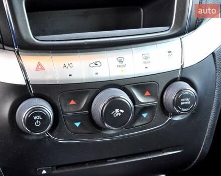 Додж Джорни 2018 в Львове на Automoto.ua Серый Додж Джорни, объемом двигателя 2.36 л и пробегом 176 тыс. км за 8999 $, фото 35 на Automoto.ua