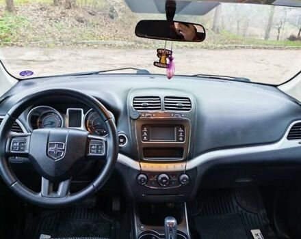 Серый Додж Джорни, объемом двигателя 2.36 л и пробегом 105 тыс. км за 13000 $, фото 6 на Automoto.ua