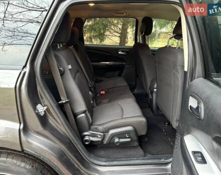 Серый Додж Джорни, объемом двигателя 2.4 л и пробегом 175 тыс. км за 10700 $, фото 21 на Automoto.ua