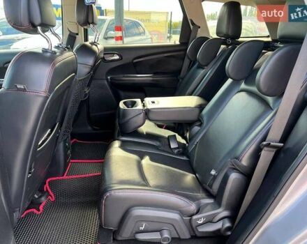 Серый Додж Джорни, объемом двигателя 3.6 л и пробегом 81 тыс. км за 14799 $, фото 18 на Automoto.ua