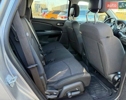 Серый Додж Джорни, объемом двигателя 2.36 л и пробегом 108 тыс. км за 12799 $, фото 26 на Automoto.ua