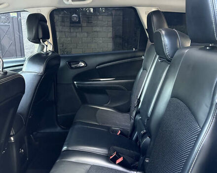 Сірий Додж Джорні, об'ємом двигуна 3.6 л та пробігом 171 тис. км за 13700 $, фото 16 на Automoto.ua