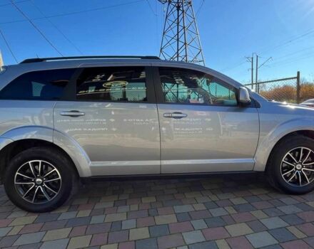 Серый Додж Джорни, объемом двигателя 2.4 л и пробегом 123 тыс. км за 13150 $, фото 7 на Automoto.ua