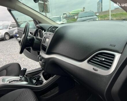 Серый Додж Джорни, объемом двигателя 2.4 л и пробегом 58 тыс. км за 13490 $, фото 41 на Automoto.ua