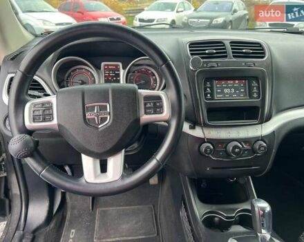 Сірий Додж Джорні, об'ємом двигуна 2.4 л та пробігом 58 тис. км за 13390 $, фото 21 на Automoto.ua