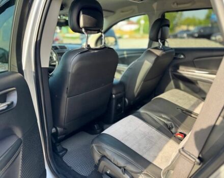 Серый Додж Джорни, объемом двигателя 3.6 л и пробегом 141 тыс. км за 14600 $, фото 6 на Automoto.ua