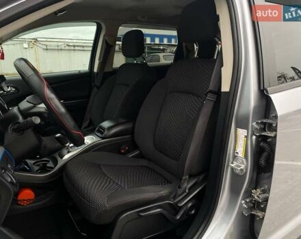 Серый Додж Джорни, объемом двигателя 2.36 л и пробегом 97 тыс. км за 11490 $, фото 20 на Automoto.ua