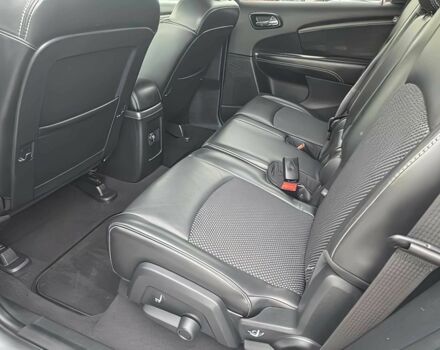 Серый Додж Джорни, объемом двигателя 3.6 л и пробегом 45 тыс. км за 4500 $, фото 10 на Automoto.ua