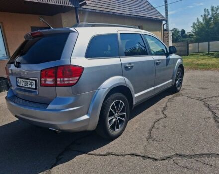 Серый Додж Джорни, объемом двигателя 2.4 л и пробегом 60 тыс. км за 12500 $, фото 1 на Automoto.ua