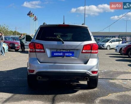 Серый Додж Джорни, объемом двигателя 3.6 л и пробегом 81 тыс. км за 14799 $, фото 5 на Automoto.ua