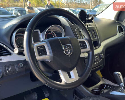 Серый Додж Джорни, объемом двигателя 2.36 л и пробегом 123 тыс. км за 13150 $, фото 10 на Automoto.ua