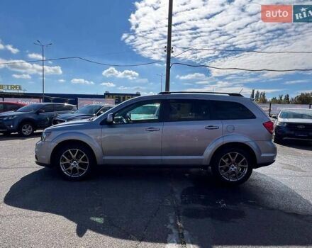 Серый Додж Джорни, объемом двигателя 3.6 л и пробегом 81 тыс. км за 14799 $, фото 7 на Automoto.ua