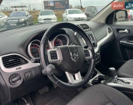 Сірий Додж Джорні, об'ємом двигуна 2.4 л та пробігом 58 тис. км за 13390 $, фото 16 на Automoto.ua