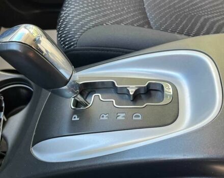 Серый Додж Джорни, объемом двигателя 2.4 л и пробегом 123 тыс. км за 13150 $, фото 12 на Automoto.ua