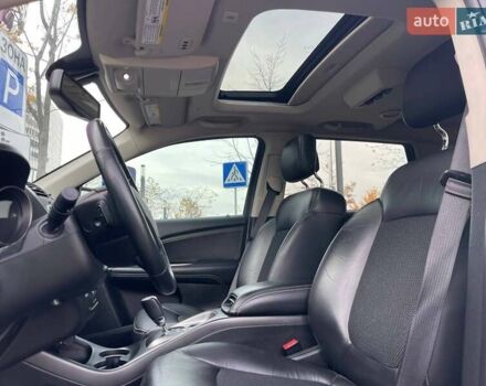 Серый Додж Джорни, объемом двигателя 3.61 л и пробегом 98 тыс. км за 17990 $, фото 26 на Automoto.ua