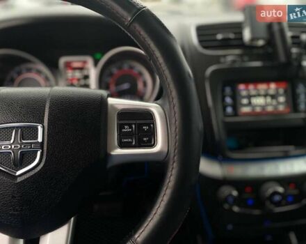 Серый Додж Джорни, объемом двигателя 2.36 л и пробегом 97 тыс. км за 11490 $, фото 29 на Automoto.ua