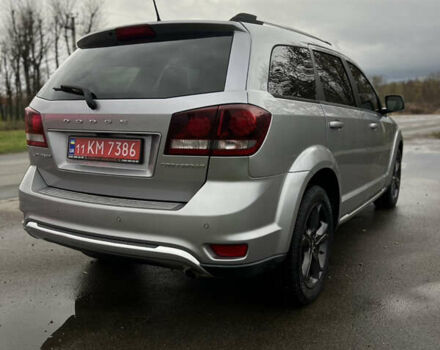 Серый Додж Джорни, объемом двигателя 2.36 л и пробегом 145 тыс. км за 13799 $, фото 7 на Automoto.ua