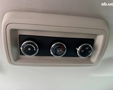 Серый Додж Джорни, объемом двигателя 2.4 л и пробегом 58 тыс. км за 13490 $, фото 36 на Automoto.ua