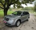 Серый Додж Джорни, объемом двигателя 2.4 л и пробегом 177 тыс. км за 10800 $, фото 2 на Automoto.ua