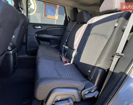 Серый Додж Джорни, объемом двигателя 2.36 л и пробегом 123 тыс. км за 13150 $, фото 25 на Automoto.ua