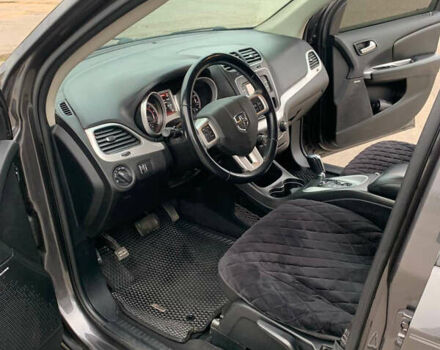 Серый Додж Джорни, объемом двигателя 2.36 л и пробегом 105 тыс. км за 13500 $, фото 9 на Automoto.ua