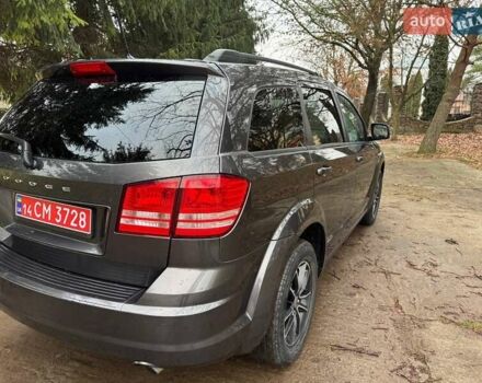 Серый Додж Джорни, объемом двигателя 2.4 л и пробегом 175 тыс. км за 10700 $, фото 8 на Automoto.ua