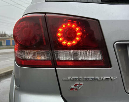 Серый Додж Джорни, объемом двигателя 3.6 л и пробегом 109 тыс. км за 14500 $, фото 23 на Automoto.ua